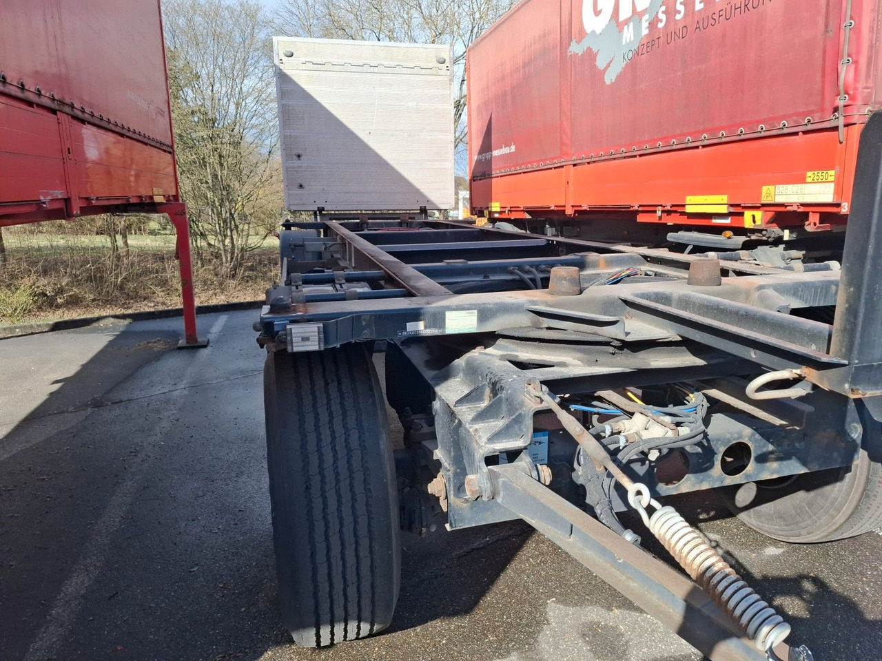 Krone AWE 18P, Ladebordwand BÄR 2,0 to - Remorque porte-conteneur/ Caisse mobile: photos 1 Krone AWE 18P, Ladebordwand BÄR 2,0 to - Remorque porte-conteneur/ Caisse mobile: photos 1
