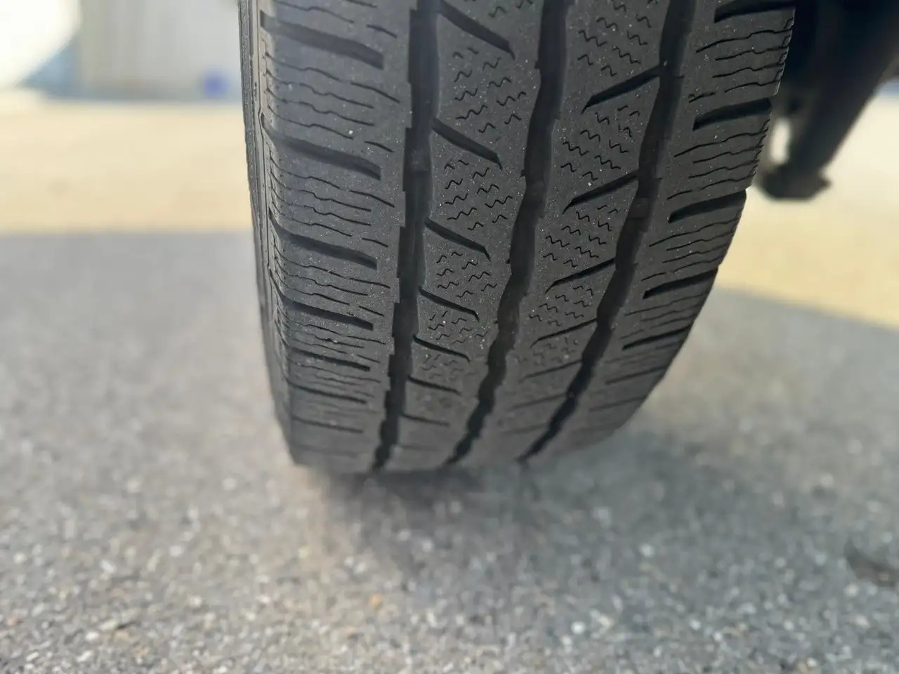 Fourgon utilitaire Mercedes-Benz Sprinter 317 CDI Lang Silber MBUX RWD Klima: photos 14 Fourgon utilitaire Mercedes-Benz Sprinter 317 CDI Lang Silber MBUX RWD Klima: photos 14