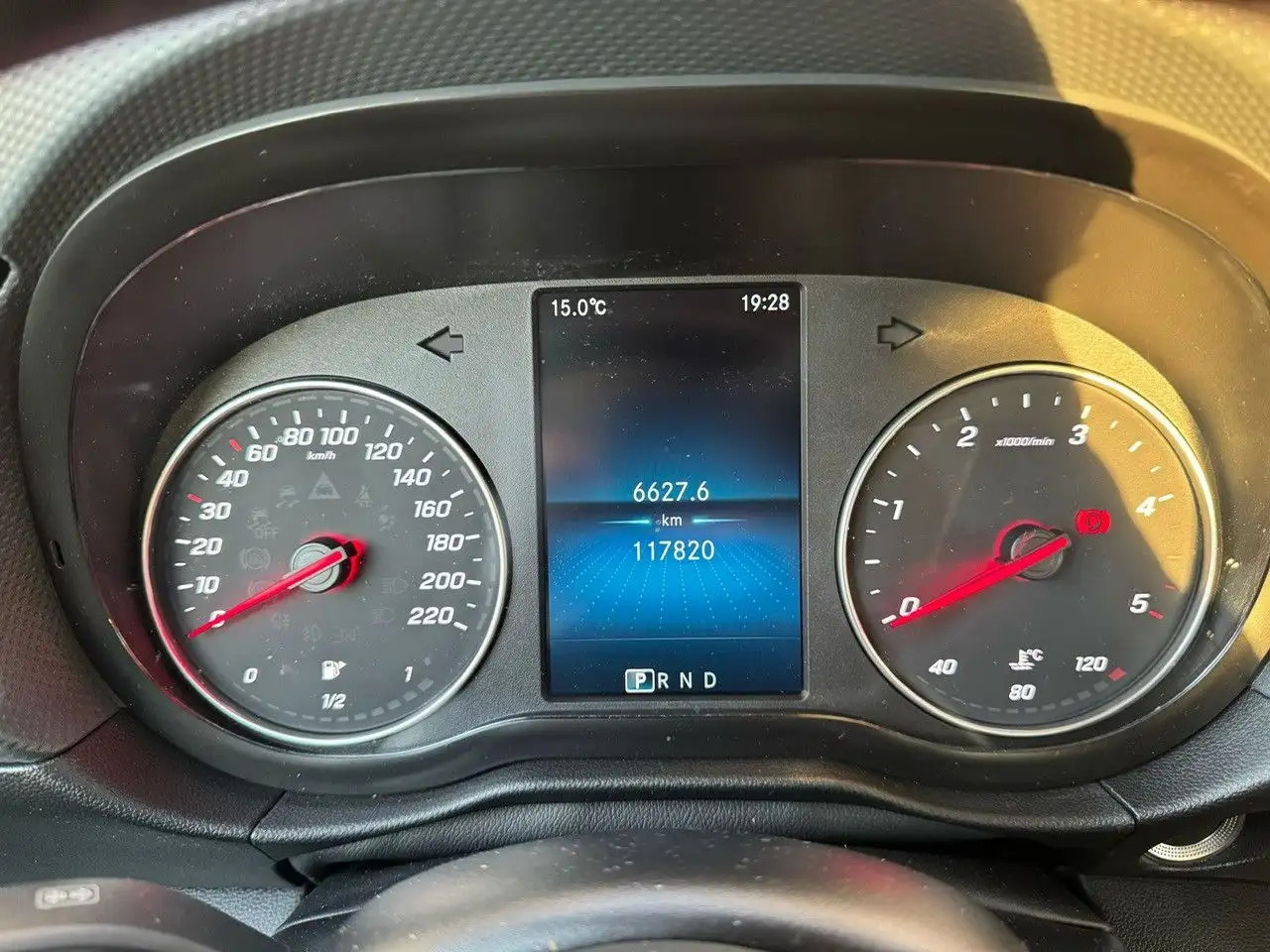 Voiture Mercedes-Benz T-Class T -Klasse 160 d standard: photos 7