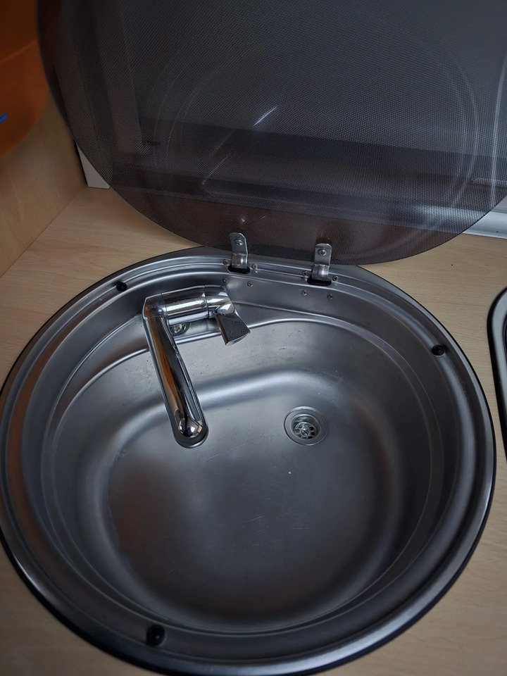 Wohnwagen TEC Tour 445 TDF Mover, Markise, Dusche - Caravane: photos 2 Wohnwagen TEC Tour 445 TDF Mover, Markise, Dusche - Caravane: photos 2