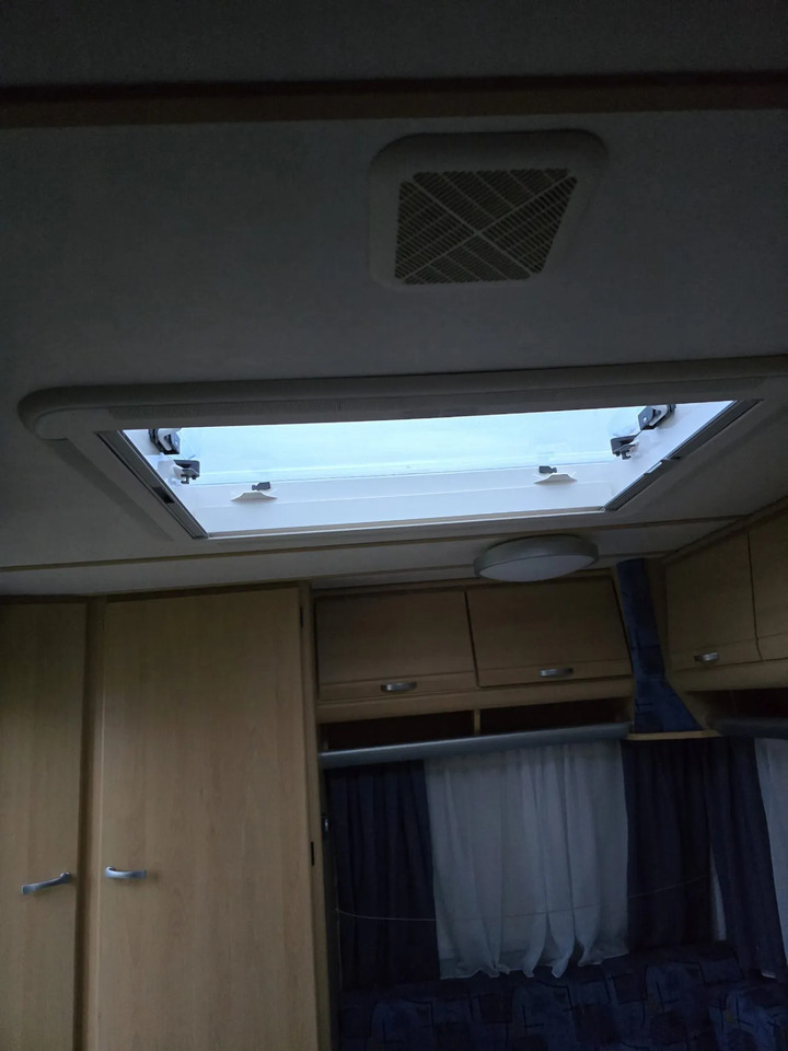 Wohnwagen TEC Tour 445 TDF Mover, Markise, Dusche - Caravane: photos 5 Wohnwagen TEC Tour 445 TDF Mover, Markise, Dusche - Caravane: photos 5