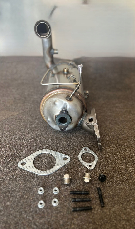 Nowy DPF Renault Scenic III - Système d'échappement pour Camion: photos 3 Nowy DPF Renault Scenic III - Système d'échappement pour Camion: photos 3