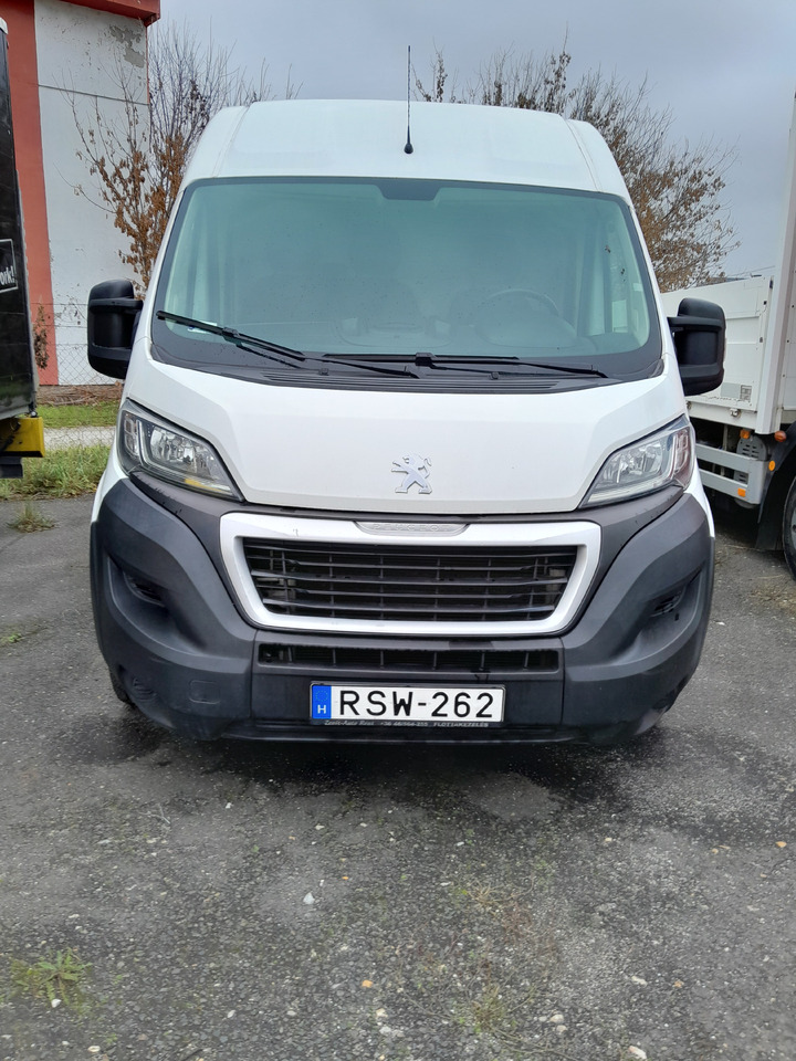 PEUGEOT BOXER 2.2 BlueHDI 350 FT L3H2 Pro - Fourgon grand volume: photos 1 PEUGEOT BOXER 2.2 BlueHDI 350 FT L3H2 Pro - Fourgon grand volume: photos 1