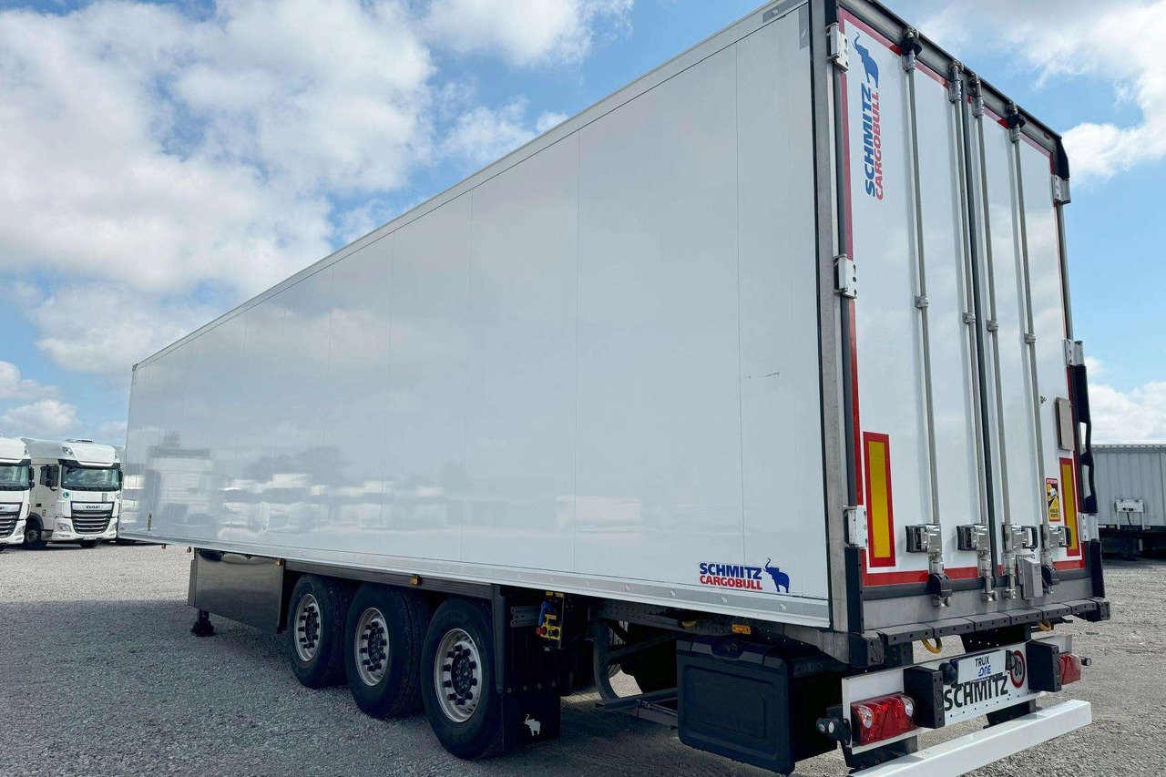 Schmitz CARRIER VECTOR 1550 - Semi-remorque frigorifique: photos 1 Schmitz CARRIER VECTOR 1550 - Semi-remorque frigorifique: photos 1