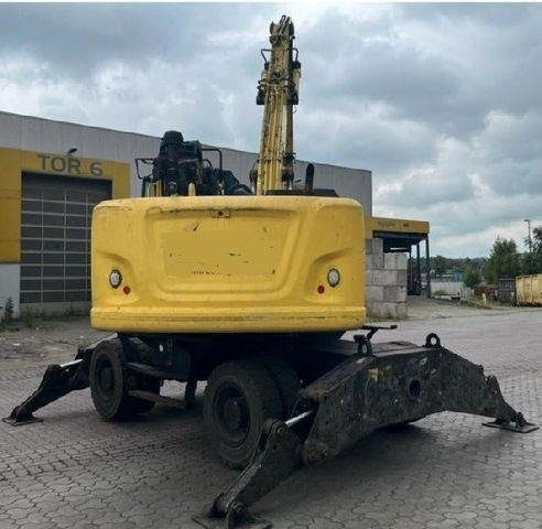 CAT 3022 - Pelle sur pneus: photos 4 CAT 3022 - Pelle sur pneus: photos 4