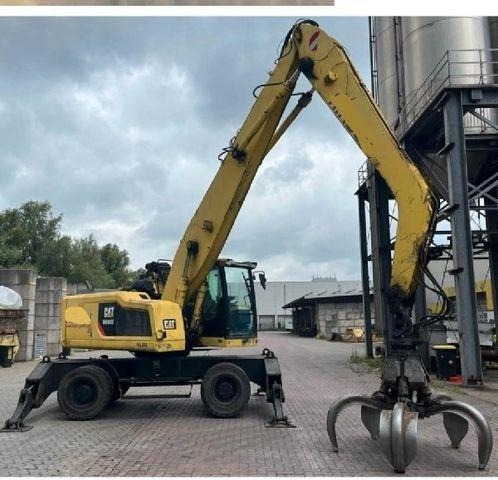 CAT 3022 - Pelle sur pneus: photos 3 CAT 3022 - Pelle sur pneus: photos 3