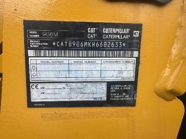 CAT 906M - Chargeuse sur pneus: photos 5 CAT 906M - Chargeuse sur pneus: photos 5