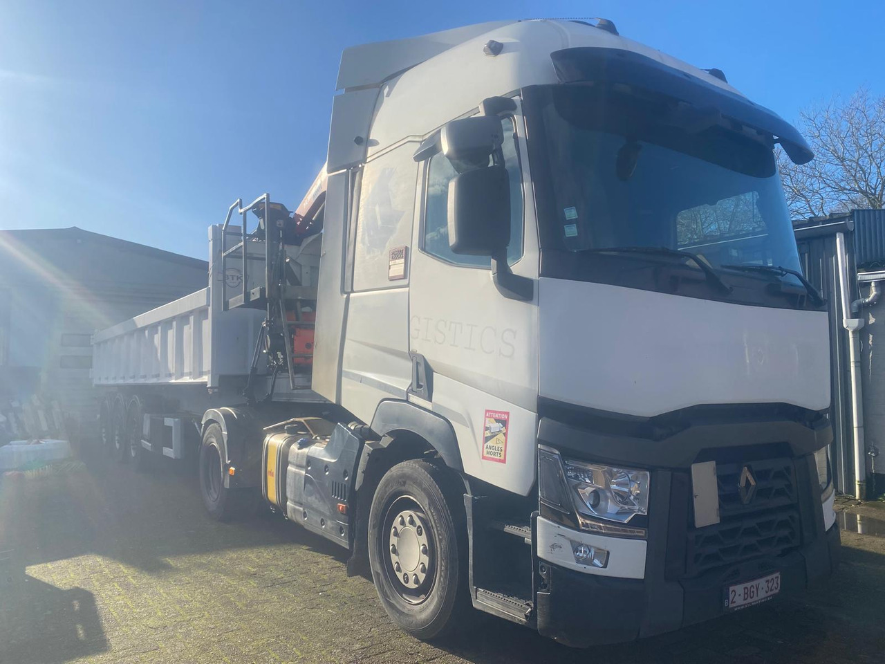 Camion benne RENAULT T460: photos 10 Camion benne RENAULT T460: photos 10