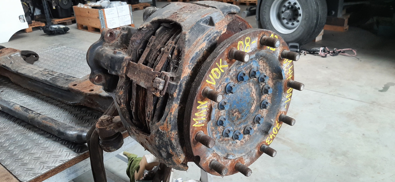 Gebrauchte MAN, Vorderachse, Artikel - Nr. : 81.4401 - 7043 - Essieu avant pour Camion: photos 1 Gebrauchte MAN, Vorderachse, Artikel - Nr. : 81.4401 - 7043 - Essieu avant pour Camion: photos 1