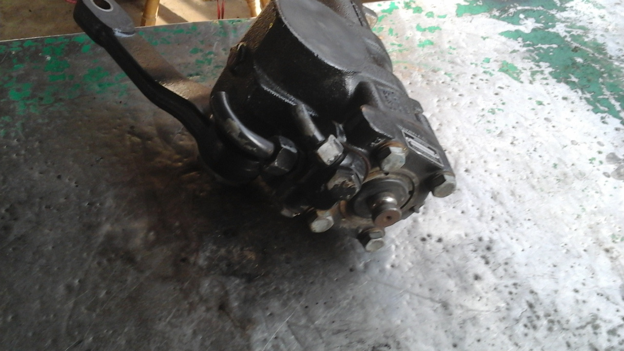 Gebrauchtes Lenkgetriebe - Boîtier de direction pour Camion: photos 4 Gebrauchtes Lenkgetriebe - Boîtier de direction pour Camion: photos 4