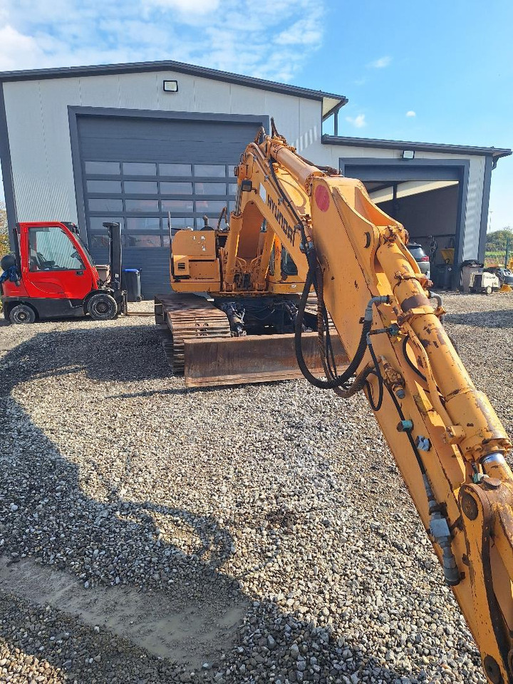 HYUNDAI 130 - Pelle sur chenille: photos 3 HYUNDAI 130 - Pelle sur chenille: photos 3