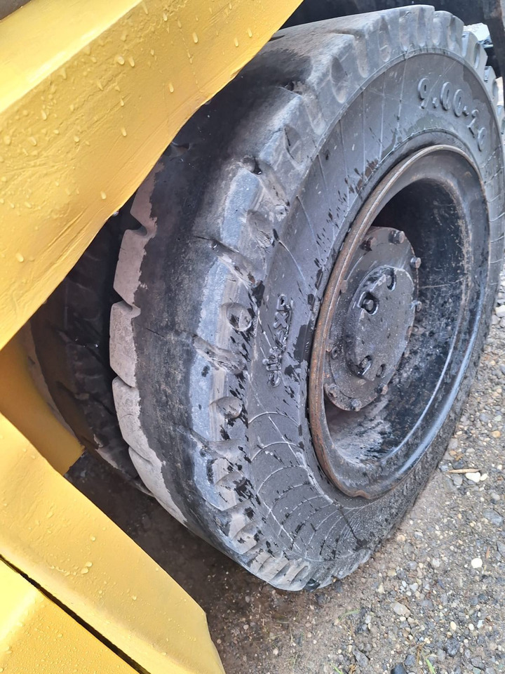 TCM 100 - Chariot élévateur diesel: photos 4 TCM 100 - Chariot élévateur diesel: photos 4