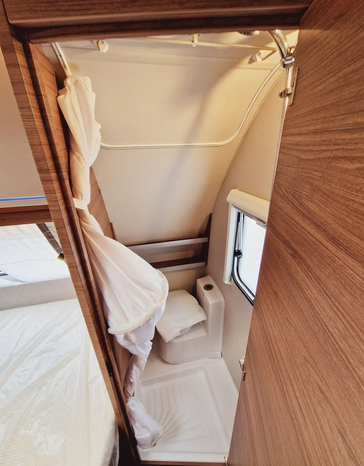 Caravane neuf KNAUS Sport 650 FDK 2023: photos 12 Caravane neuf KNAUS Sport 650 FDK 2023: photos 12