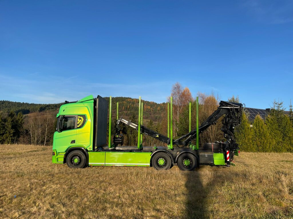 SCANIA 650 „BANDZIOR” - Camion grumier, Camion grue: photos 5 SCANIA 650 „BANDZIOR” - Camion grumier, Camion grue: photos 5