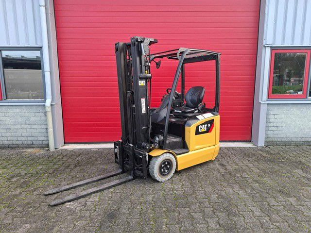 Caterpillar EP14ANT - Chariot élévateur: photos 3 Caterpillar EP14ANT - Chariot élévateur: photos 3