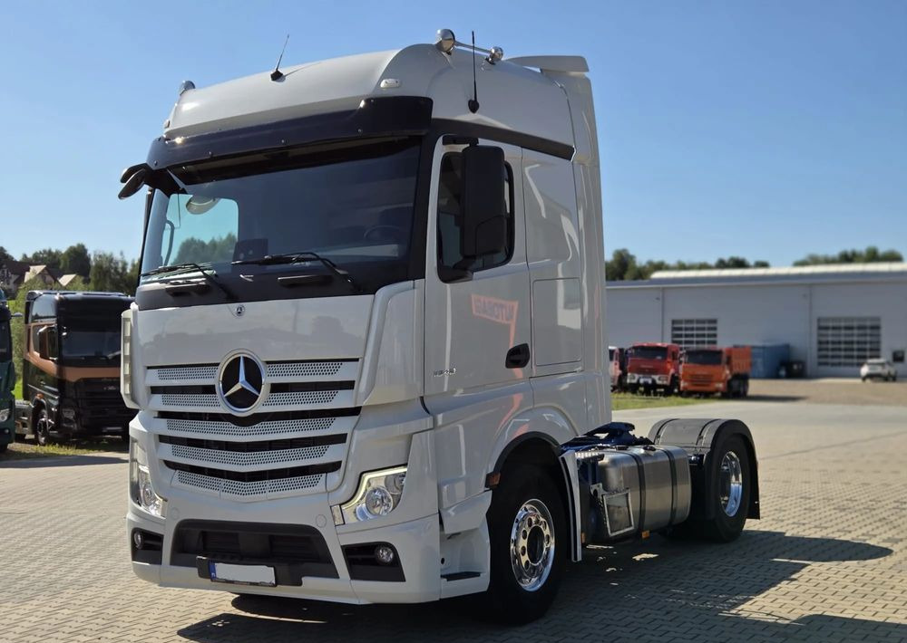 Mercedes-Benz ACTROS 1848 - Tracteur routier: photos 2 Mercedes-Benz ACTROS 1848 - Tracteur routier: photos 2