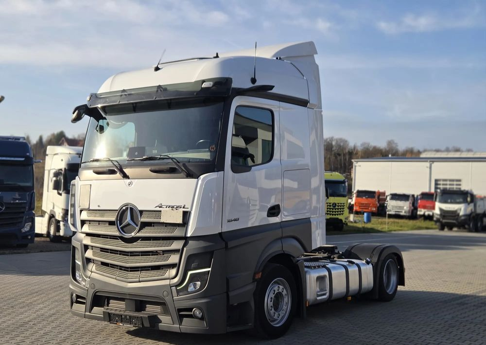 Mercedes-Benz Actros 1848 / MEGA /LOWDECK/ Retarder olejowy/ Klima Postojowa / Aktywny tempomat ACC/ - Tracteur routier: photos 1 Mercedes-Benz Actros 1848 / MEGA /LOWDECK/ Retarder olejowy/ Klima Postojowa / Aktywny tempomat ACC/ - Tracteur routier: photos 1