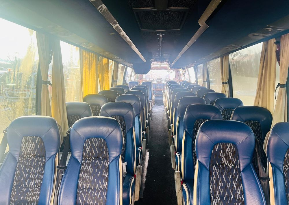 Autocar Volvo 9900: photos 9