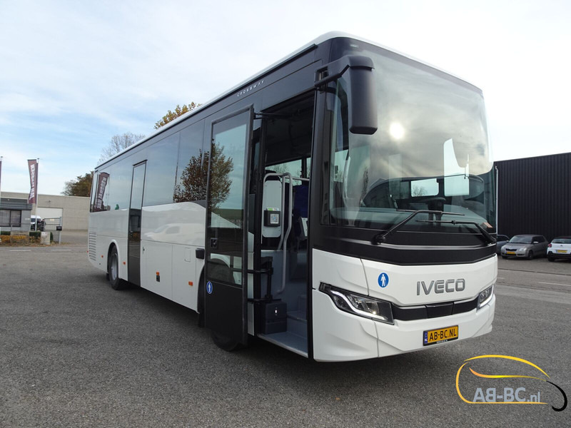 Iveco NEW 10.7 MTR Crossway 49 Seats ADAS (3 pieces) - Bus interurbain: photos 3 Iveco NEW 10.7 MTR Crossway 49 Seats ADAS (3 pieces) - Bus interurbain: photos 3