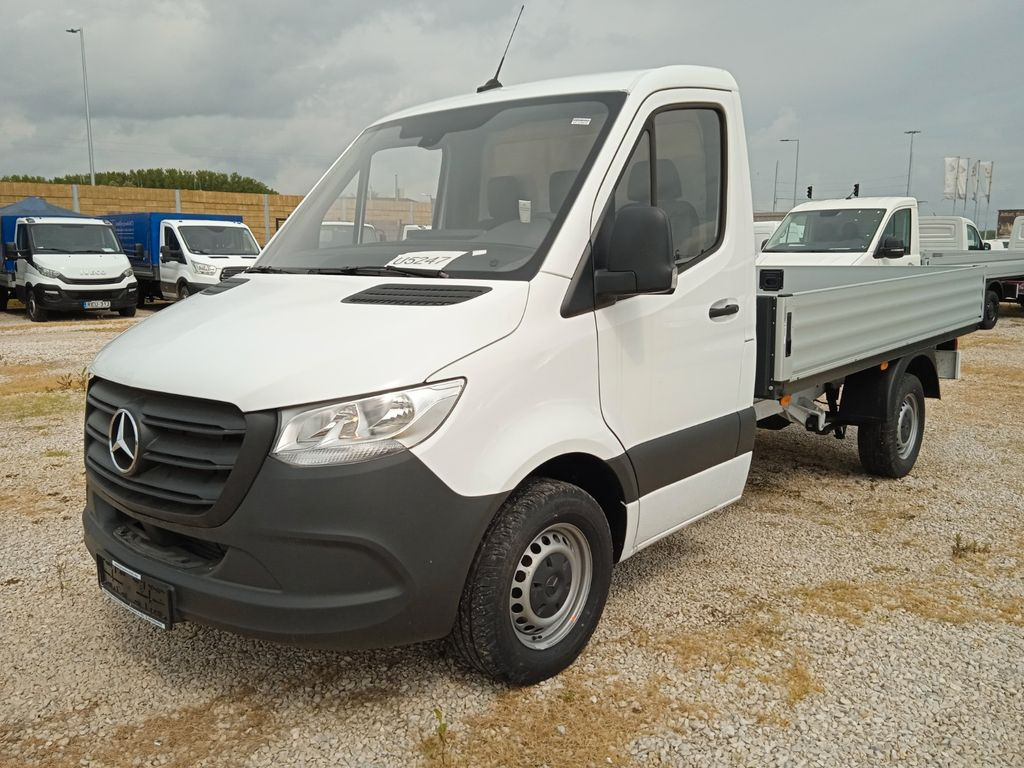 Mercedes-Benz 317 CDI RWD L2 Pritche 3665mm SOFORT Mercedes-Benz 317 CDI RWD L2 Pritche 3665mm SOFORT - Utilitaire plateau: photos 2 Mercedes-Benz 317 CDI RWD L2 Pritche 3665mm SOFORT Mercedes-Benz 317 CDI RWD L2 Pritche 3665mm SOFORT - Utilitaire plateau: photos 2