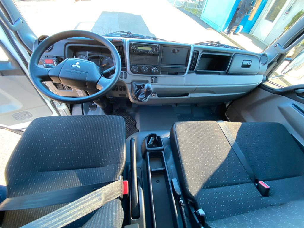 Mitsubishi Canter FUSO 3C15 MT Kühl-Koffer -20C°SOFORT - Camion frigorifique: photos 2 Mitsubishi Canter FUSO 3C15 MT Kühl-Koffer -20C°SOFORT - Camion frigorifique: photos 2