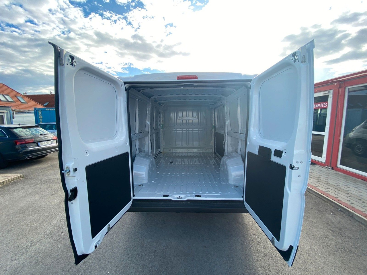 Peugeot Boxer - Fourgonnette: photos 4 Peugeot Boxer - Fourgonnette: photos 4