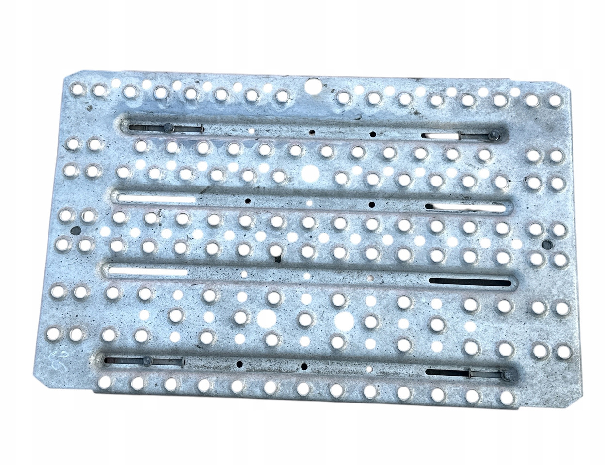 PODEST NA RAME SCANIA S R NTG - Marchepied pour Camion: photos 1 PODEST NA RAME SCANIA S R NTG - Marchepied pour Camion: photos 1