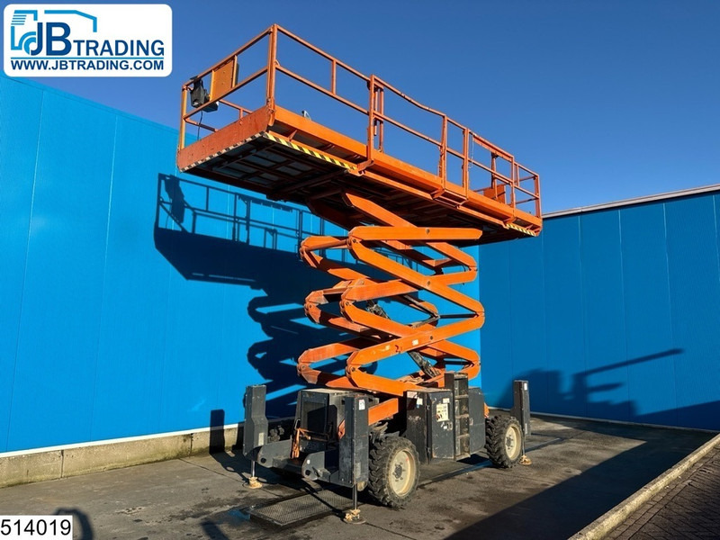 ATN CX15 4x4, H15 mtr, Max 700kg - Nacelle: photos 1 ATN CX15 4x4, H15 mtr, Max 700kg - Nacelle: photos 1