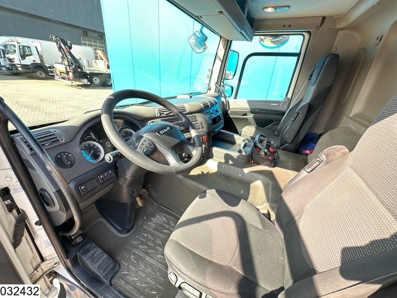 DAF CF 410 8x4, EURO 6, Palfinger, Remote - Camion plateau, Camion grue: photos 5 DAF CF 410 8x4, EURO 6, Palfinger, Remote - Camion plateau, Camion grue: photos 5
