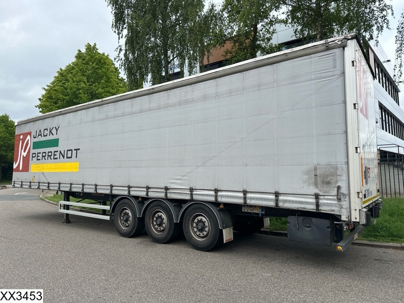 Fruehauf Tautliner - Semi-remorque rideaux coulissants: photos 3 Fruehauf Tautliner - Semi-remorque rideaux coulissants: photos 3