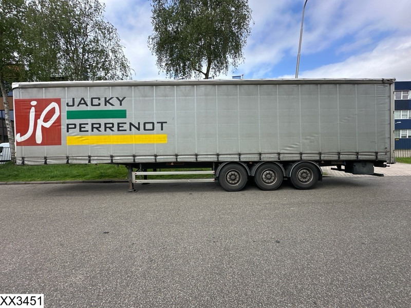 Fruehauf Tautliner - Semi-remorque rideaux coulissants: photos 2 Fruehauf Tautliner - Semi-remorque rideaux coulissants: photos 2