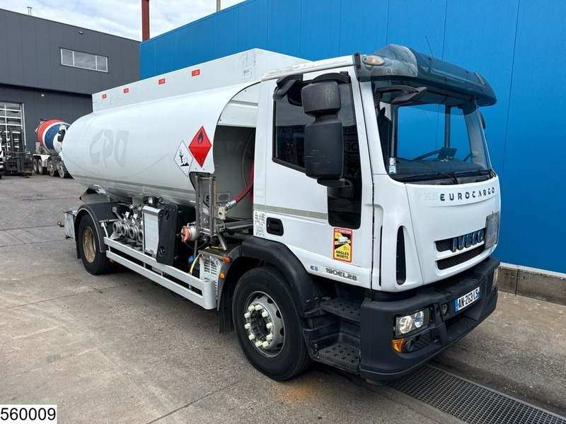 Iveco Eurocargo 190EL28 EURO 5, Fuel, 13390 liter, 4 Comp - Camion citerne: photos 2 Iveco Eurocargo 190EL28 EURO 5, Fuel, 13390 liter, 4 Comp - Camion citerne: photos 2
