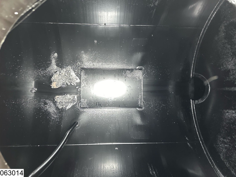 MAISONNEUVE Bitum 30935 Liter, 1 Compartment - Semi-remorque citerne: photos 4 MAISONNEUVE Bitum 30935 Liter, 1 Compartment - Semi-remorque citerne: photos 4