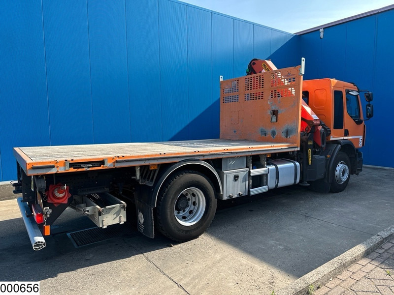 Renault C 320 EURO 6, Steel suspension, Palfinger - Camion plateau, Camion grue: photos 2 Renault C 320 EURO 6, Steel suspension, Palfinger - Camion plateau, Camion grue: photos 2