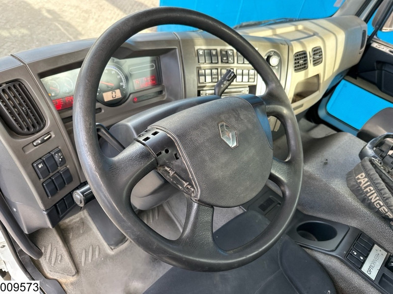 Camion plateau, Camion grue Renault Kerax 380 Dxi 6X4, EURO 6, Retarder, Palfinger, Remote: photos 7 Camion plateau, Camion grue Renault Kerax 380 Dxi 6X4, EURO 6, Retarder, Palfinger, Remote: photos 7