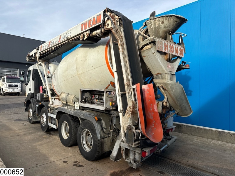 Renault Kerax 410 Dxi 8x4, Cifa, 9m3, Remote - Camion malaxeur: photos 2 Renault Kerax 410 Dxi 8x4, Cifa, 9m3, Remote - Camion malaxeur: photos 2