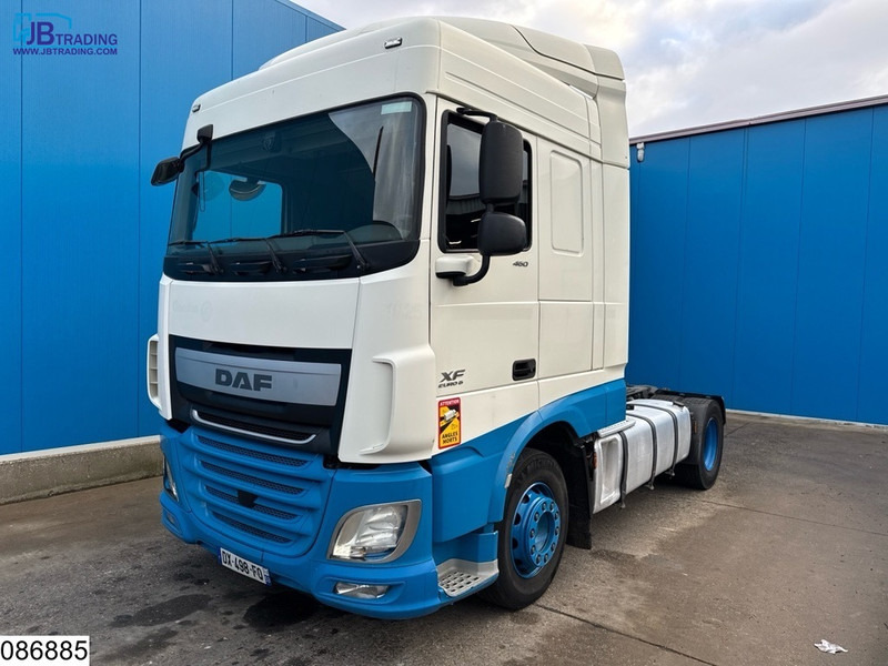 DAF XF 460 EURO 6 - Tracteur routier: photos 1 DAF XF 460 EURO 6 - Tracteur routier: photos 1