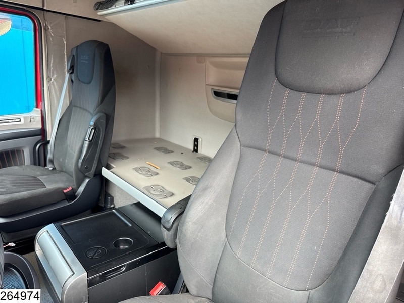 DAF XF 480 EURO 6, Retarder, PTO, Standairco, defects - Tracteur routier: photos 5 DAF XF 480 EURO 6, Retarder, PTO, Standairco, defects - Tracteur routier: photos 5