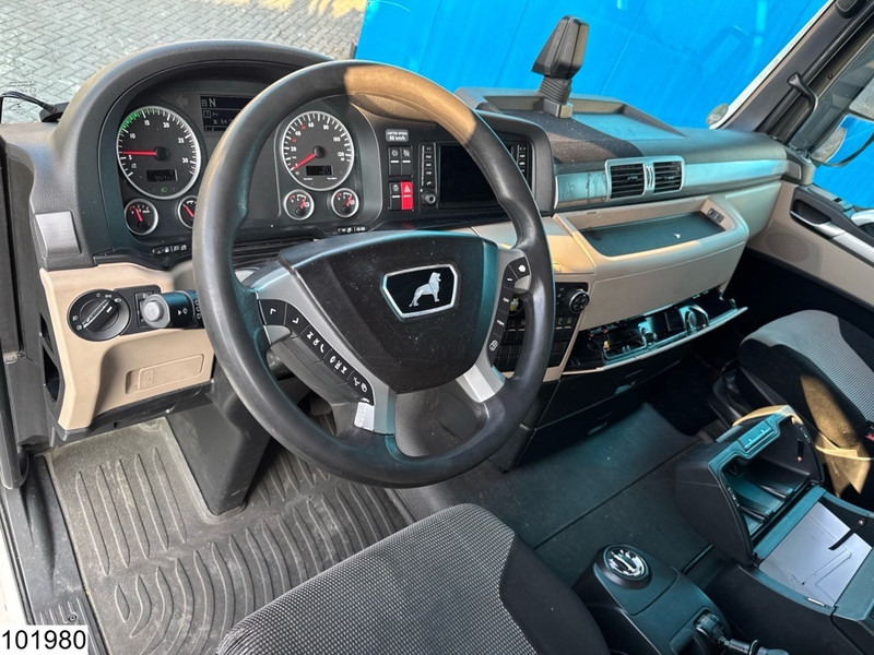 MAN TGX 18 420 EURO 6 - Tracteur routier: photos 5 MAN TGX 18 420 EURO 6 - Tracteur routier: photos 5