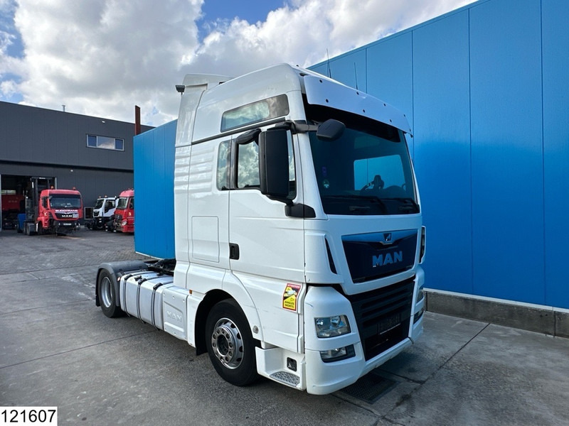 MAN TGX 18 460 EURO 6 - Tracteur routier: photos 3 MAN TGX 18 460 EURO 6 - Tracteur routier: photos 3