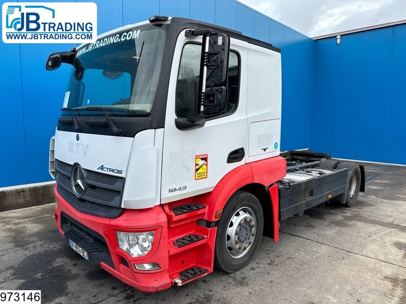 Mercedes-Benz Actros 1843 EURO 6, Retarder, Lohr, Standairco - Tracteur routier: photos 1 Mercedes-Benz Actros 1843 EURO 6, Retarder, Lohr, Standairco - Tracteur routier: photos 1