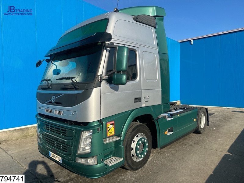 Volvo FM 420 EURO 6 - Tracteur routier: photos 1 Volvo FM 420 EURO 6 - Tracteur routier: photos 1