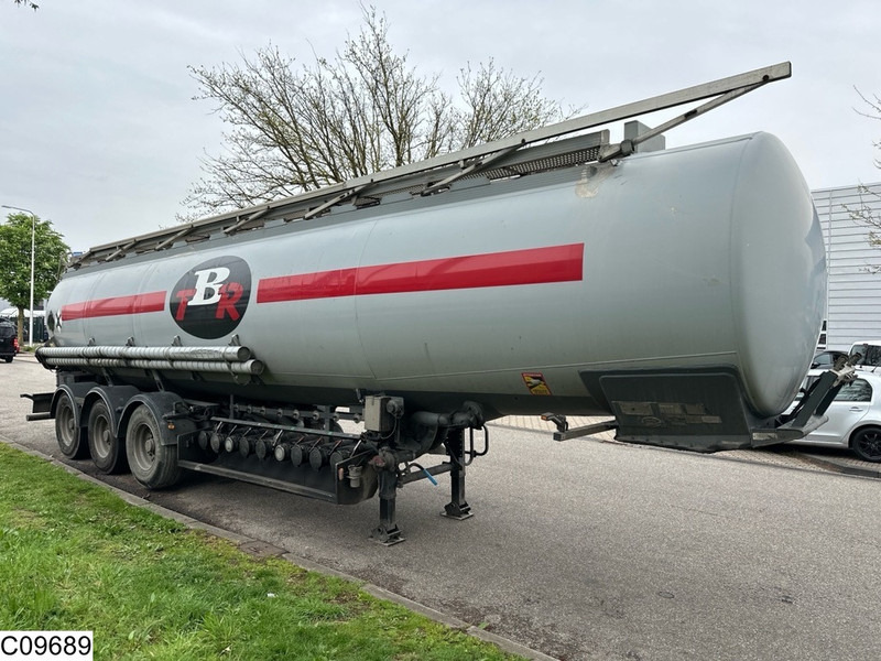 Trailor Fuel 39915 Liter, 9 Compartments - Semi-remorque citerne: photos 5 Trailor Fuel 39915 Liter, 9 Compartments - Semi-remorque citerne: photos 5