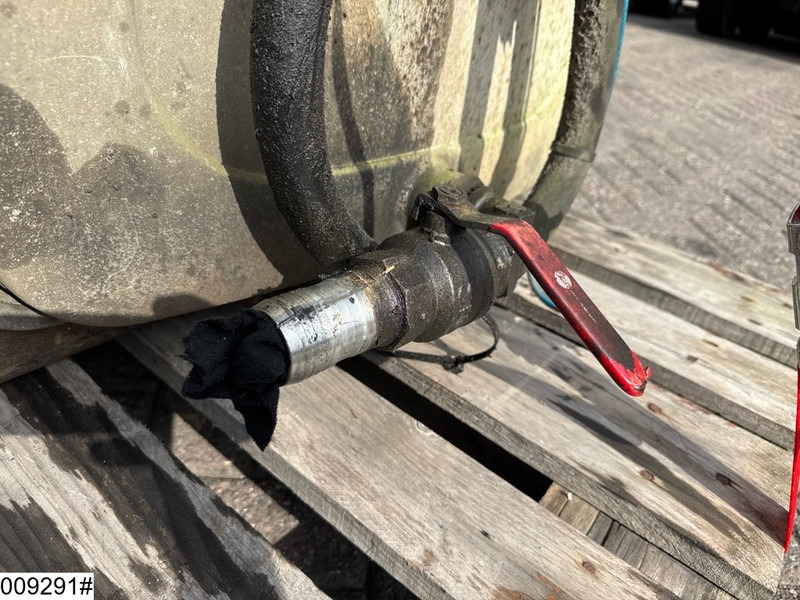 Universeel Pump, tank and hydraulic hoses en crédit-bail Universeel Pump, tank and hydraulic hoses: photos 8