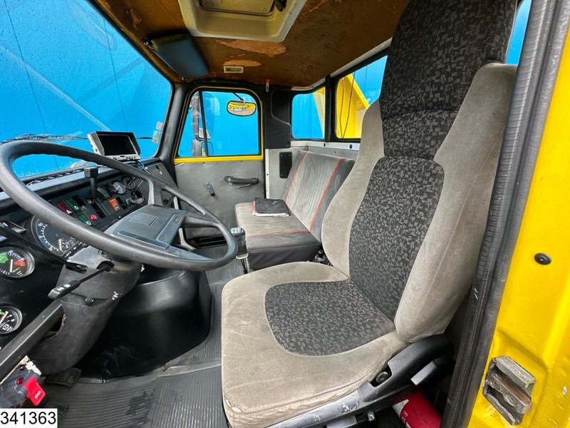Camion grue Volvo N 10 Wrecker, Steel suspension: photos 9