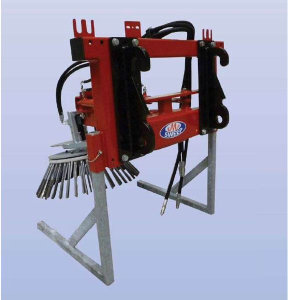 M-SWEEP 100R - Sweeper/Kehrmaschine/Veegbezem - Accessoire pour Engins de chantier: photos 2 M-SWEEP 100R - Sweeper/Kehrmaschine/Veegbezem - Accessoire pour Engins de chantier: photos 2