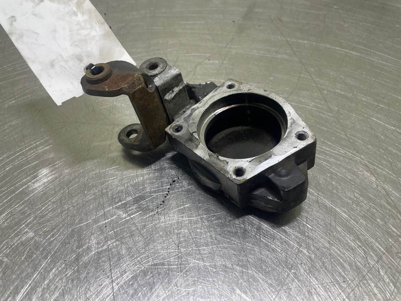 Ahlmann AS900-Cummins B3.3T-4944179-Pumpenantrieb gehaeuse - Moteur pour Engins de chantier: photos 1 Ahlmann AS900-Cummins B3.3T-4944179-Pumpenantrieb gehaeuse - Moteur pour Engins de chantier: photos 1