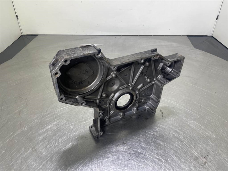 Ahlmann AS900-Cummins B3.3T-4982463-Front cover - Moteur pour Engins de chantier: photos 5 Ahlmann AS900-Cummins B3.3T-4982463-Front cover - Moteur pour Engins de chantier: photos 5