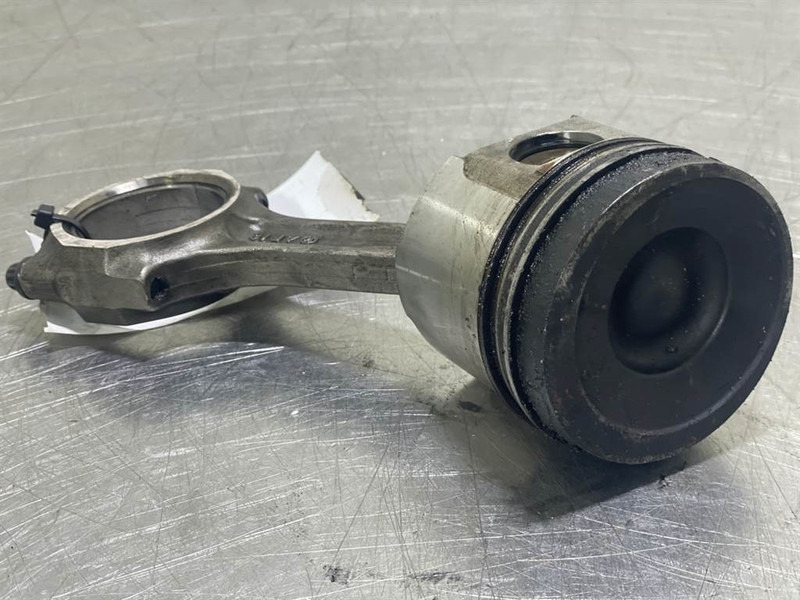 Ahlmann AS900-Cummins B3.3T-4992927-Piston/Kolben/Zuiger - Moteur pour Engins de chantier: photos 3 Ahlmann AS900-Cummins B3.3T-4992927-Piston/Kolben/Zuiger - Moteur pour Engins de chantier: photos 3