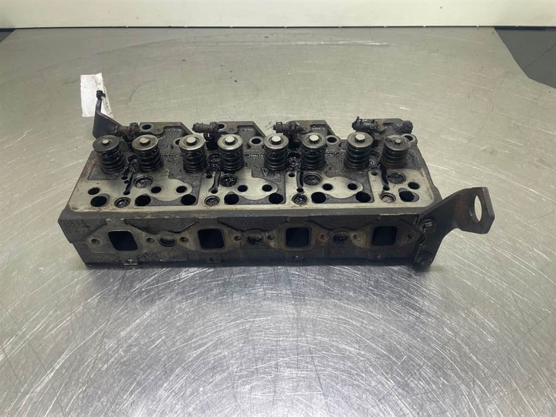 Ahlmann AS900-Cummins B3.3T-Cylinder head/Zylinderköpf - Moteur pour Engins de chantier: photos 5 Ahlmann AS900-Cummins B3.3T-Cylinder head/Zylinderköpf - Moteur pour Engins de chantier: photos 5